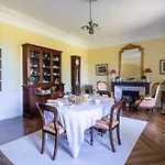 Manoir De La Peytelie