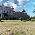 Manoir De La Peytelie 3*