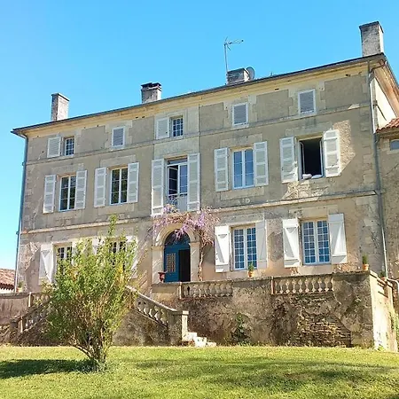 Manoir De La Peytelie 3*