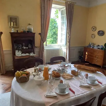 Bed & Breakfast Manoir De La Peytelie 3*