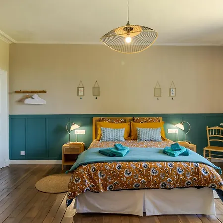 Bed & Breakfast Manoir De La Peytelie Savignac-les-Églises