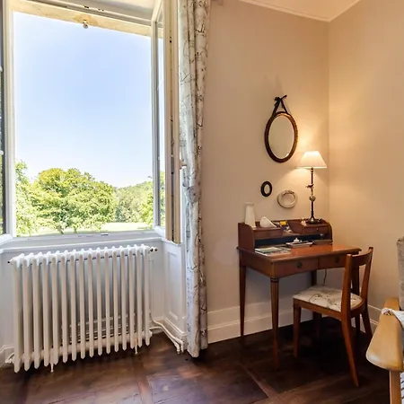 Bed & Breakfast Manoir De La Peytelie